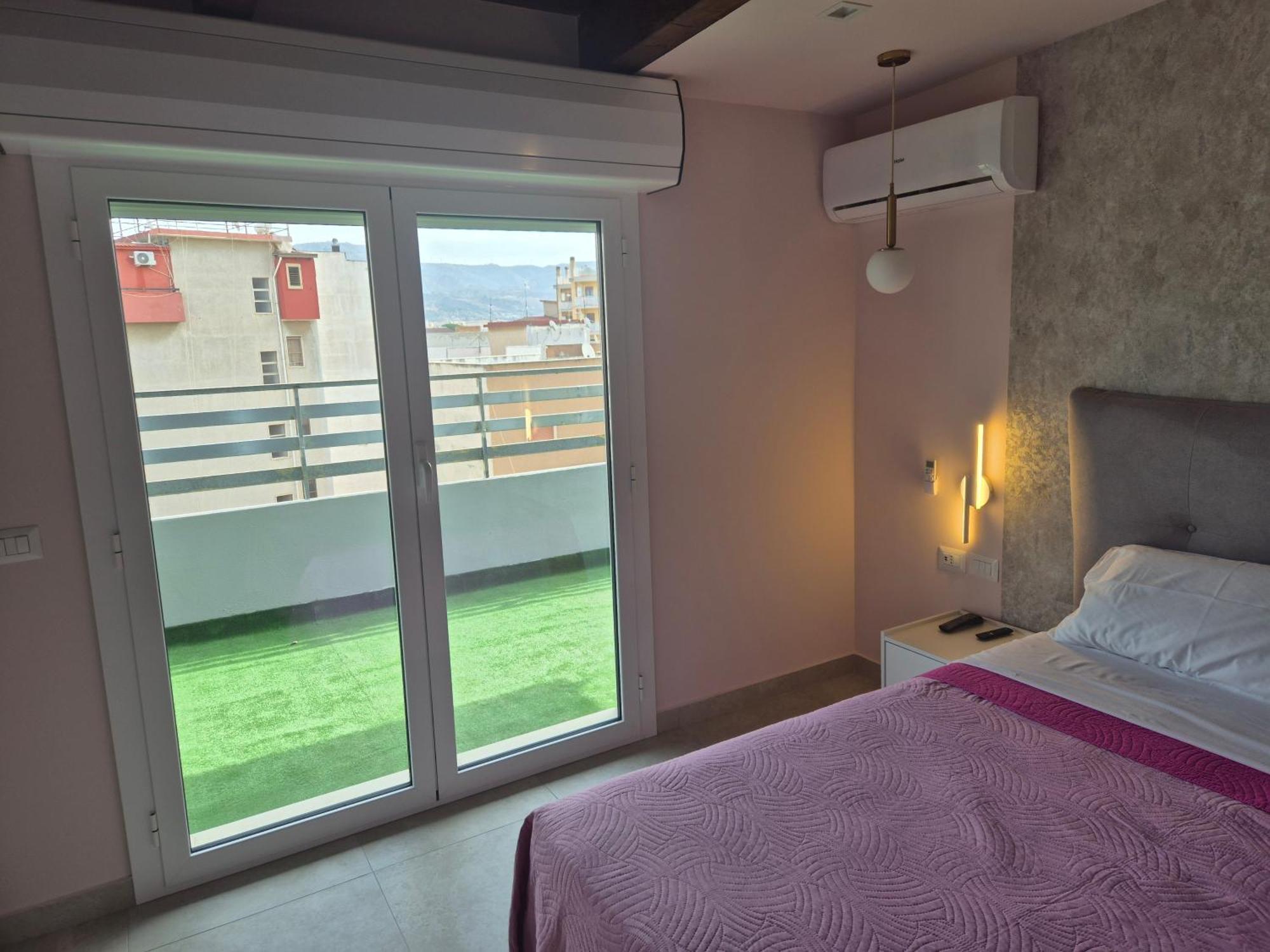 Attico Solaris Apartment Reggio di Calabria Exterior foto